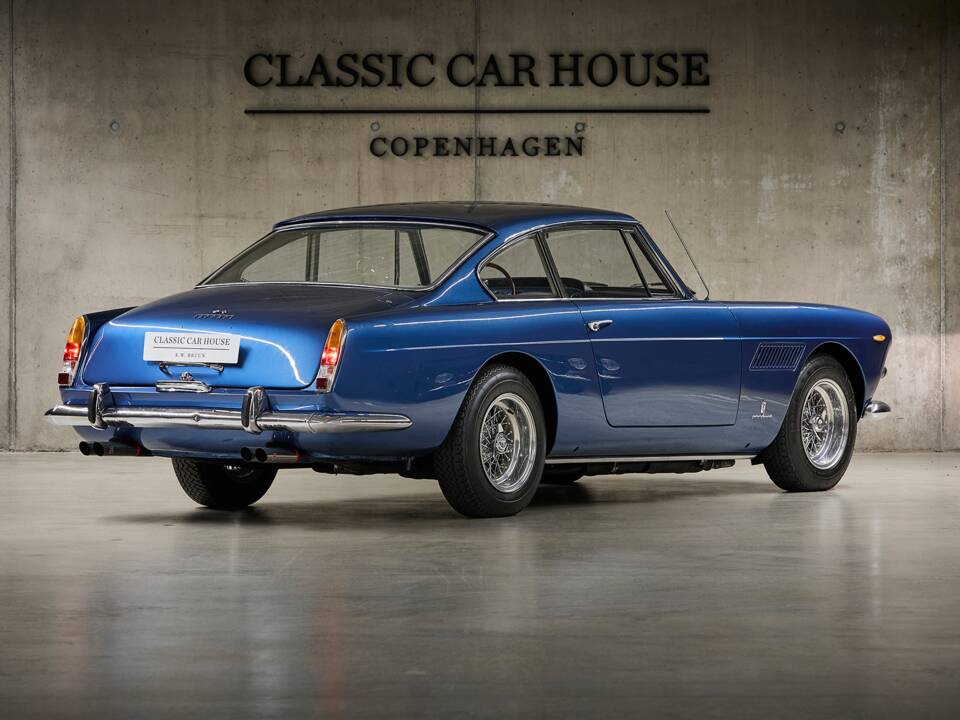 Imagen 23/100 de Ferrari 250 GT 2+2 (1963)