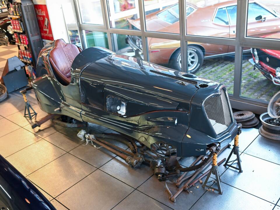 Immagine 4/60 di Riley 2 1/2 Special (1937)