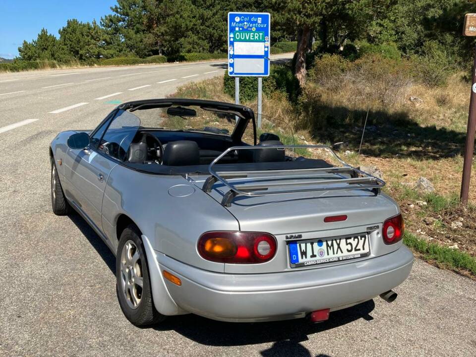 Image 2/17 of Mazda MX-5 1.6 (1996)