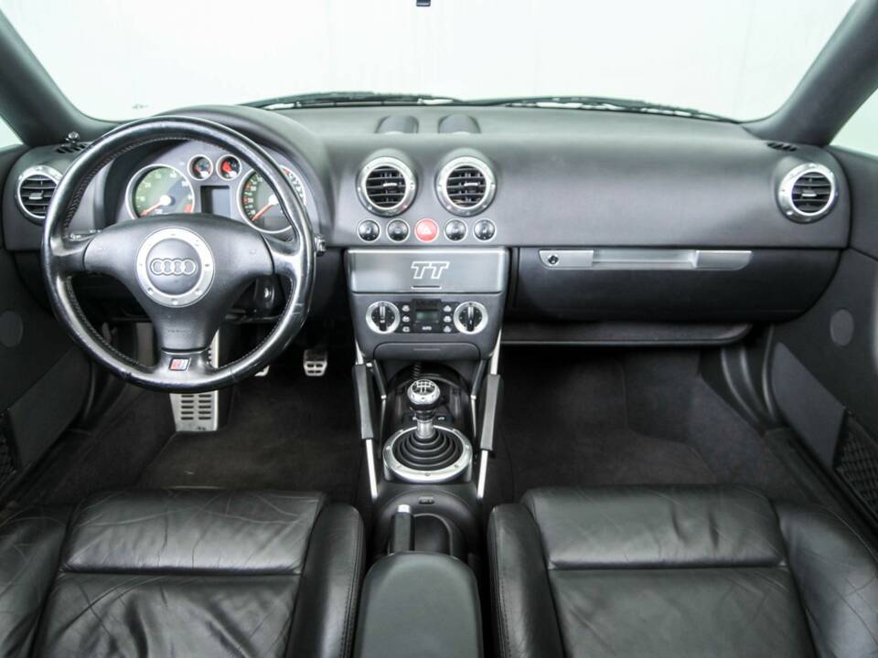 Bild 7/50 von Audi TT 1.8 T (2000)