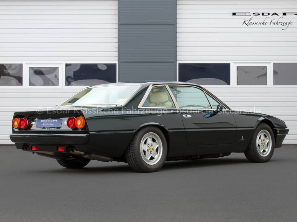 Image 2/42 de Ferrari 412 (1986)