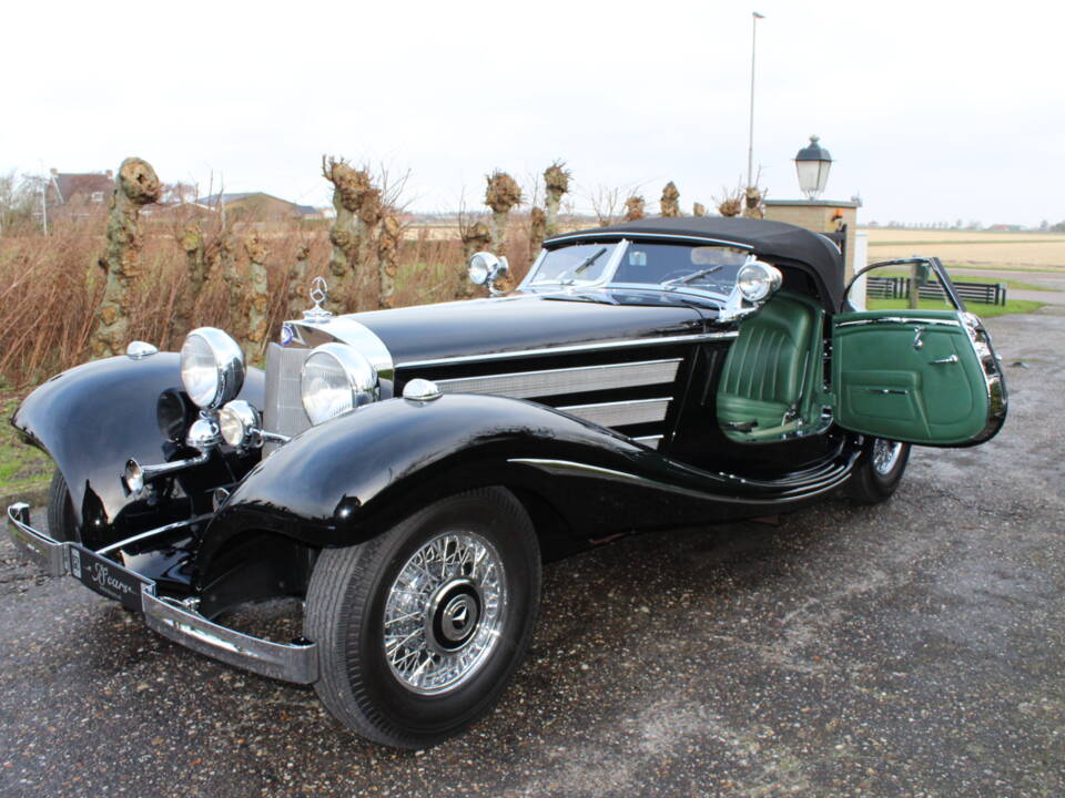 Afbeelding 16/35 van Mercedes-Benz 540 K Special Roadster (1937)