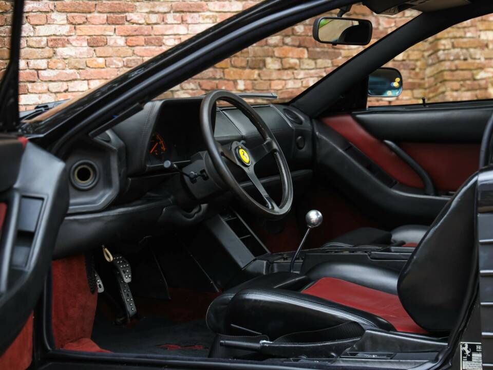 Immagine 8/50 di Ferrari Testarossa (1987)