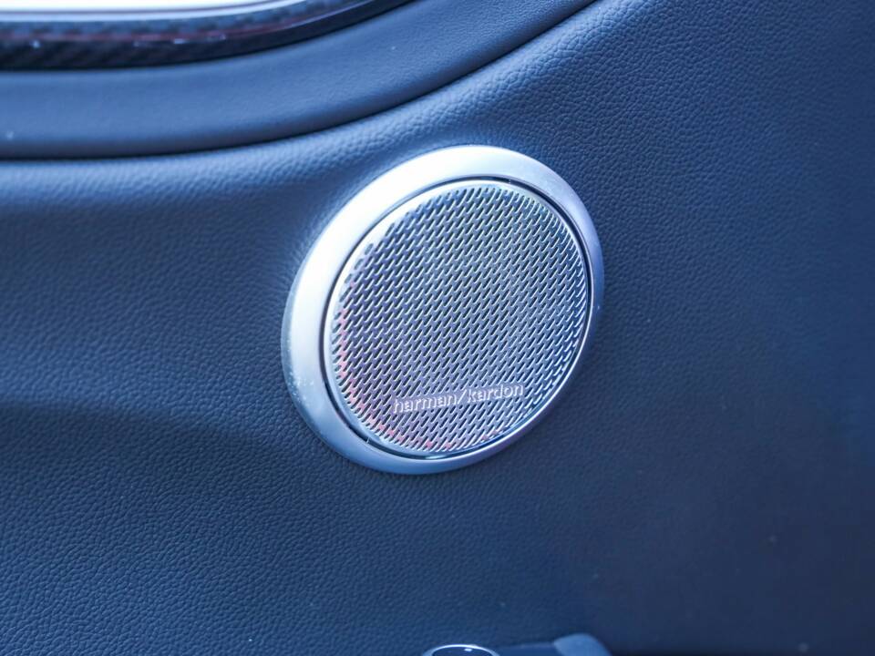 Obraz 34/50 pojazdu Alfa Romeo Giulia Quadrifoglio (2017)