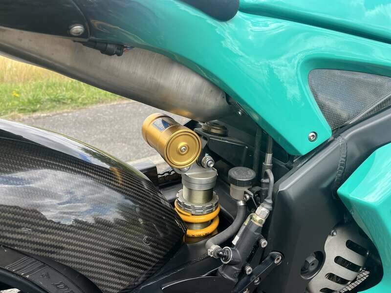 Bild 19/35 von Petronas DUMMY (2003)