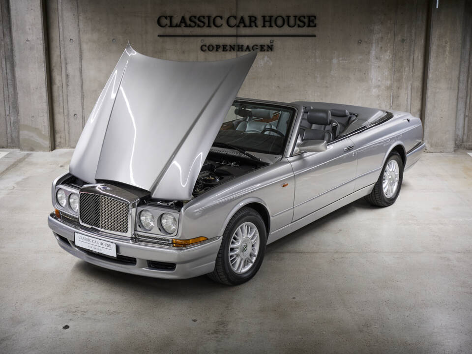 Image 71/77 of Bentley Azure (2001)