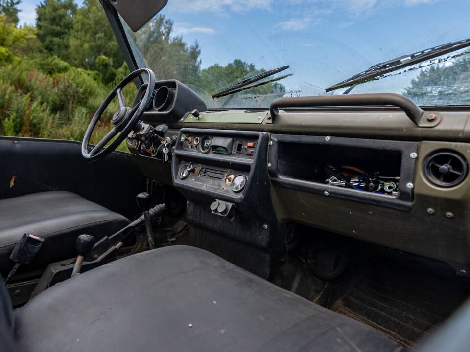 Image 8/14 of Peugeot P4 (1986)