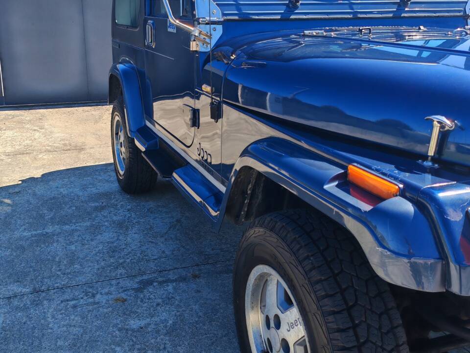Afbeelding 8/33 van Jeep Wrangler 2.5L (1990)