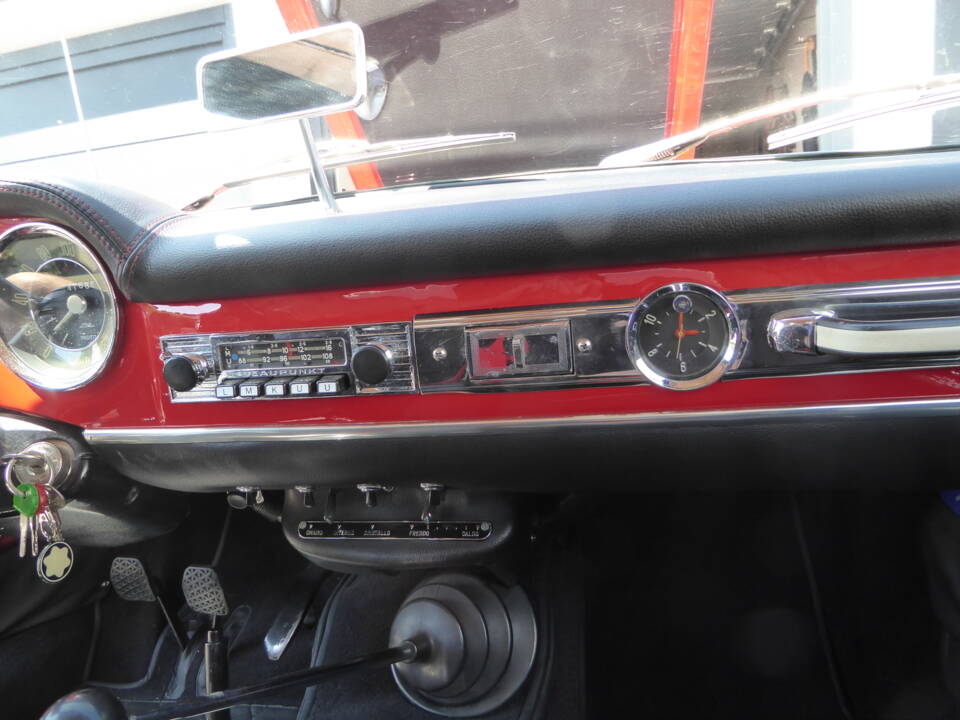Bild 49/72 von FIAT 1500 (1966)