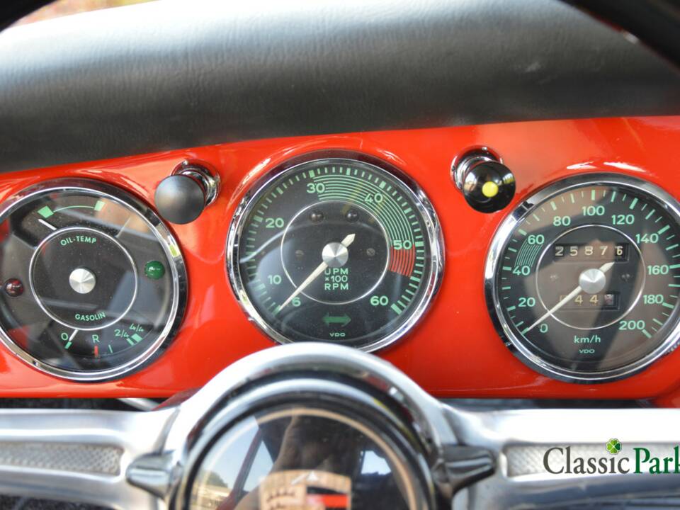 Immagine 24/50 di Porsche 356 B 1600 (1962)