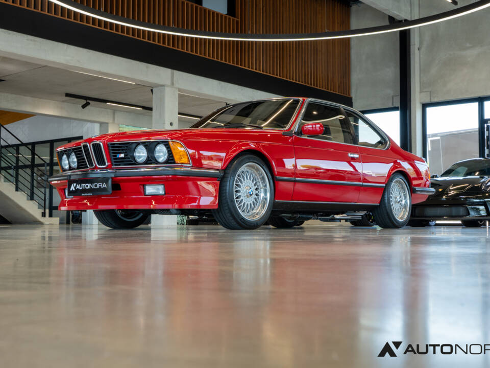 Image 26/51 of BMW M 635 CSi (1985)