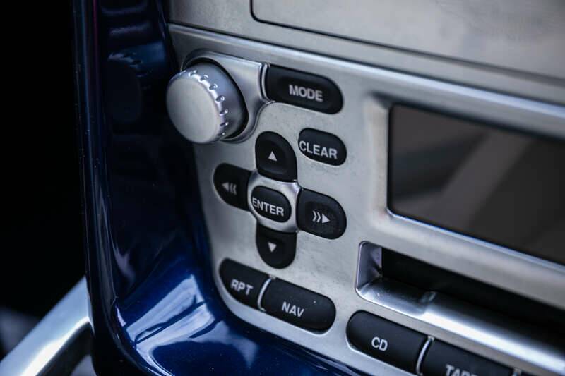 Bild 17/43 von Aston Martin V12 Vanquish (2003)