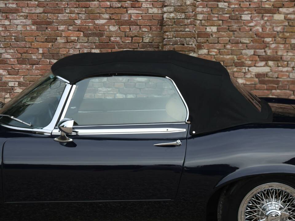 Bild 9/50 von Jaguar E-Type V12 (1973)