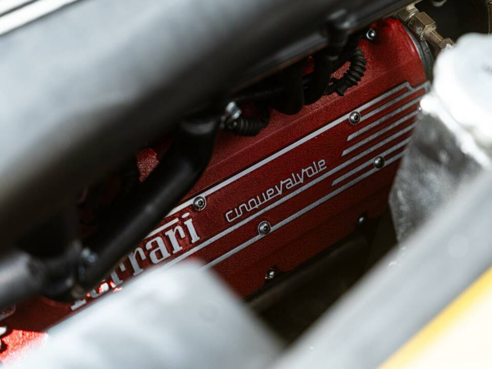Immagine 23/33 di Ferrari F 355 Berlinetta (1995)