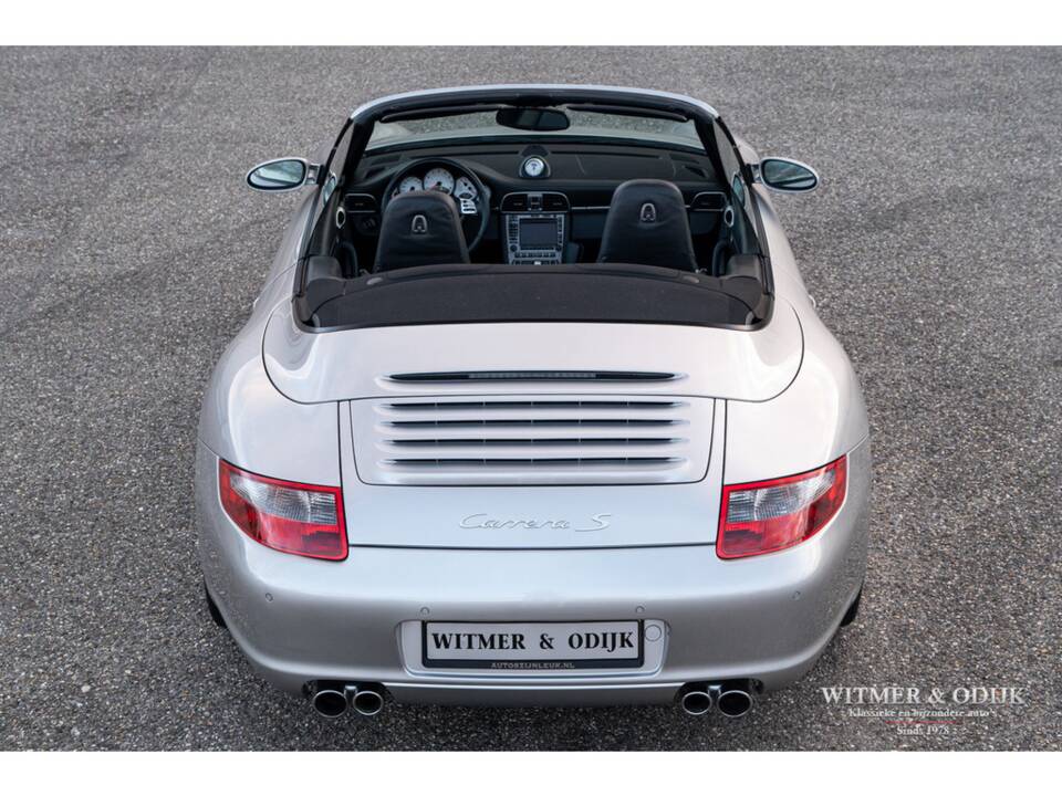 Bild 10/29 von Porsche 911 Carrera S (2005)