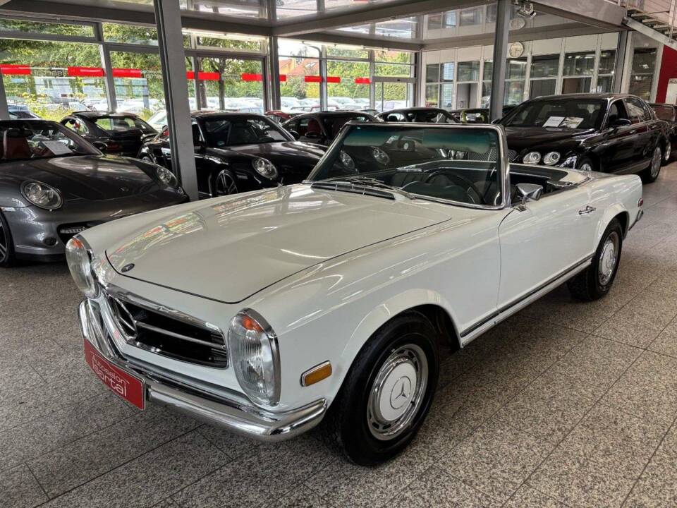 Bild 19/27 von Mercedes-Benz 280 SL (1968)