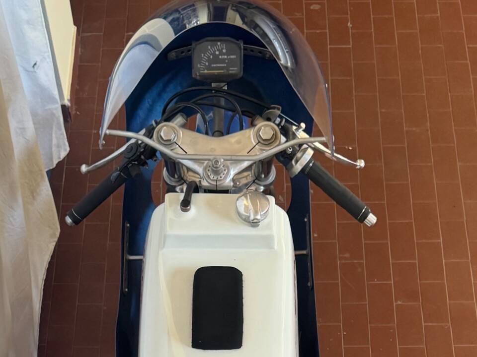 Image 40/50 of Suzuki 500 TT SAIAD (1972)