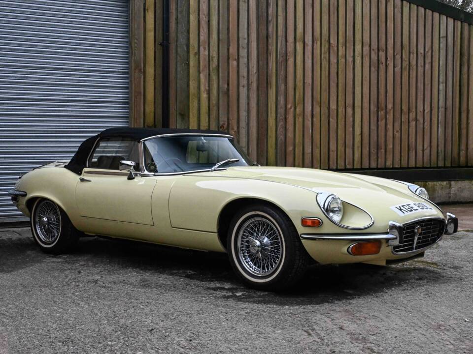 Bild 1/50 von Jaguar E-Type V12 (1973)
