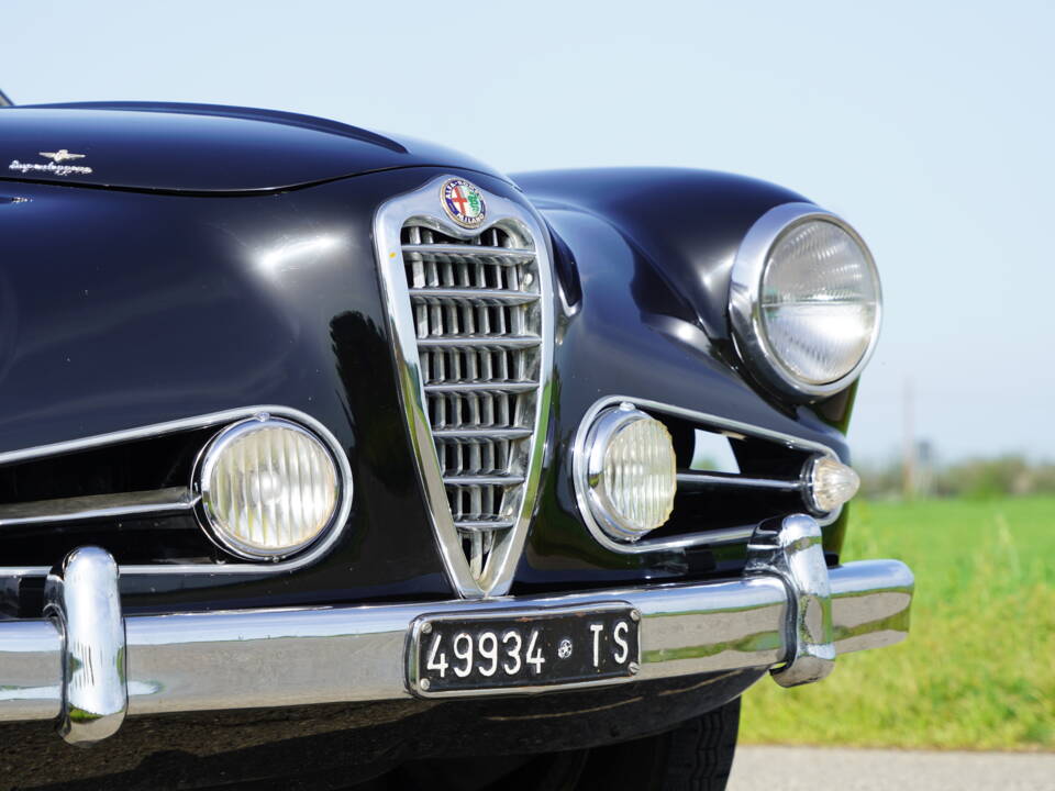 Image 39/74 de Alfa Romeo 1900 C Super Sprint Berlina (1954)