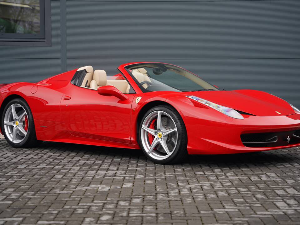 Bild 1/50 von Ferrari 458 Spider (2013)