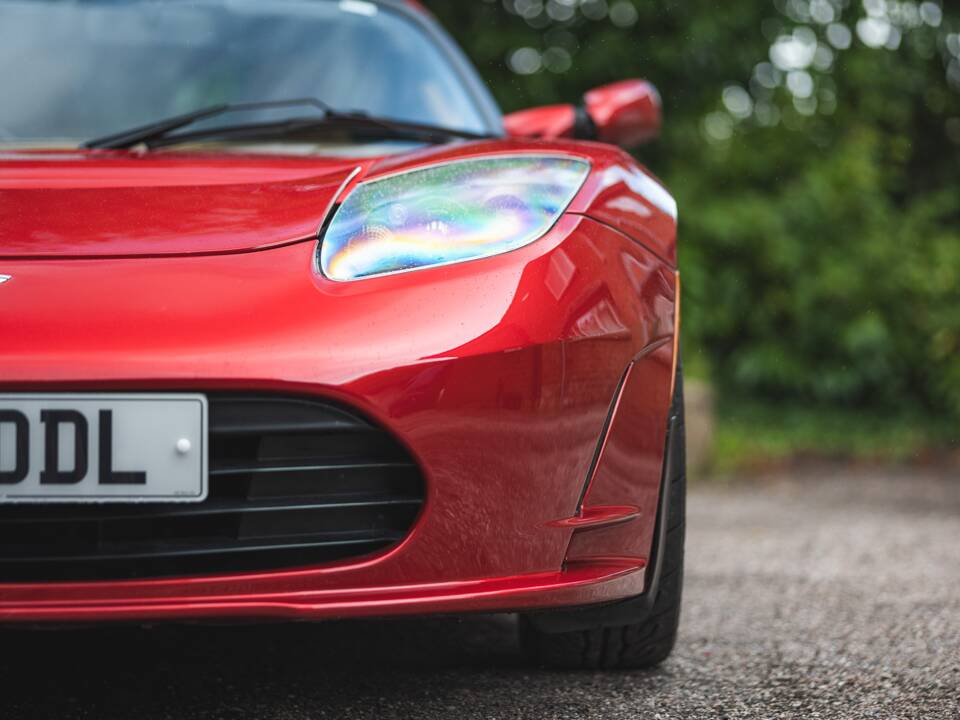 Image 25/50 de Tesla Roadster (2011)