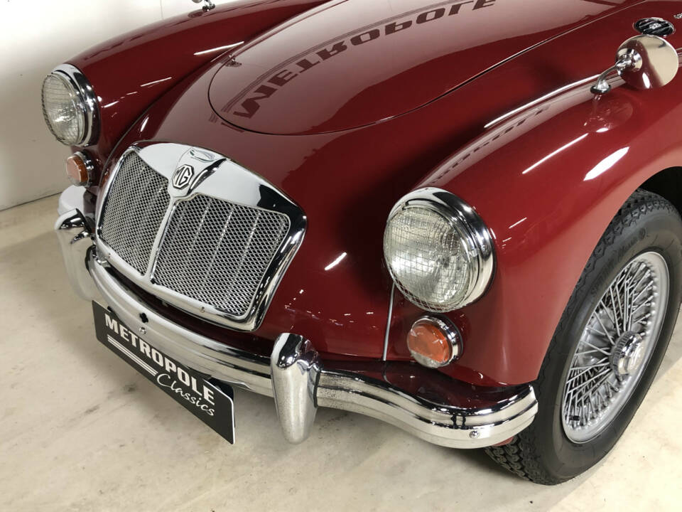 Image 12/25 of MG MGA 1600 (1959)