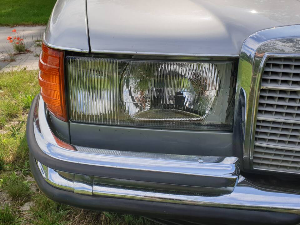 Image 3/8 of Mercedes-Benz 280 S (1976)
