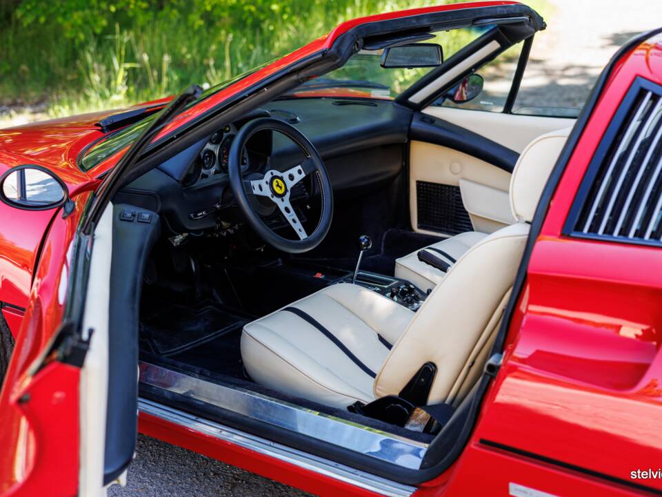 Bild 22/37 von Ferrari 308 GTS (1978)