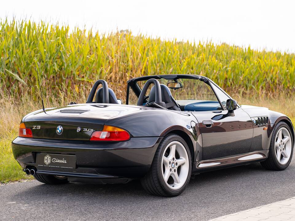 Bild 6/33 von BMW Z3 Cabriolet 3.0 (2002)