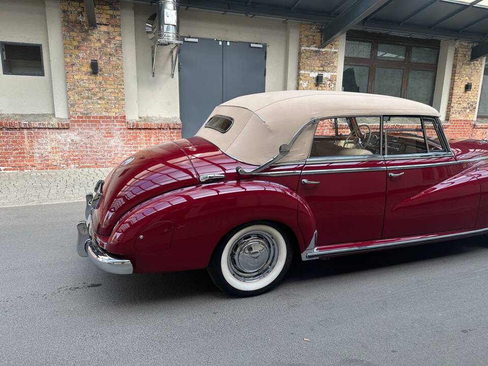 Bild 10/74 von Mercedes-Benz 300 b Cabriolet D (1955)