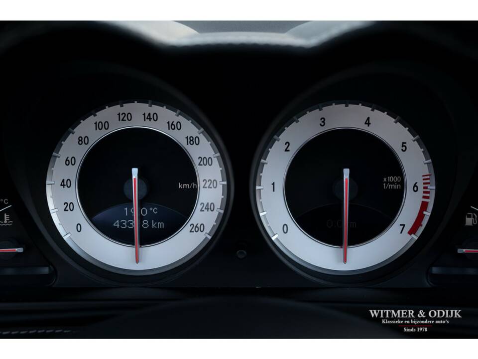 Imagen 33/36 de Mercedes-Benz SL 500 (2011)