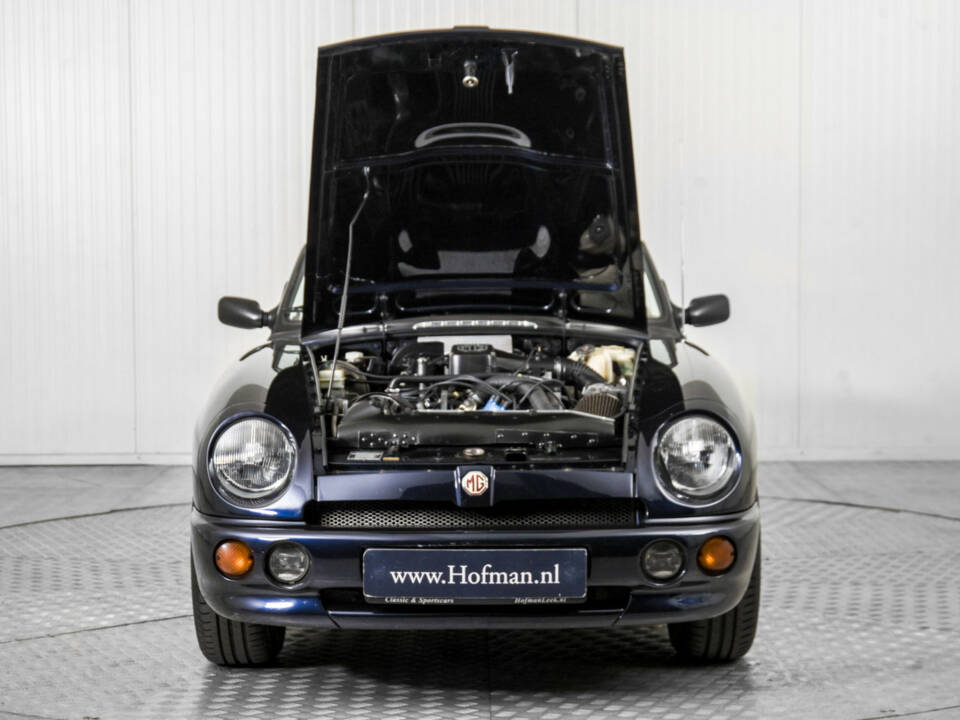 Bild 36/50 von MG RV8 (1993)