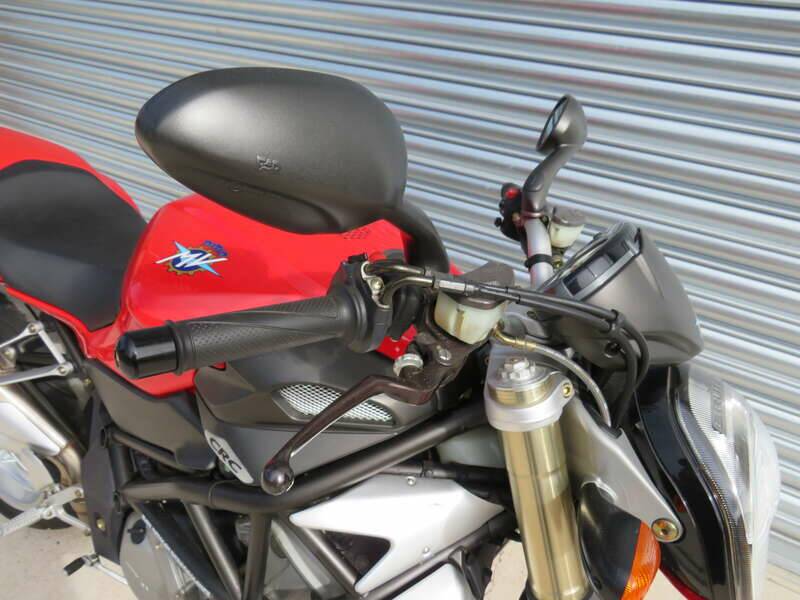 Bild 10/43 von MV Agusta Brutale 750 S (2006)
