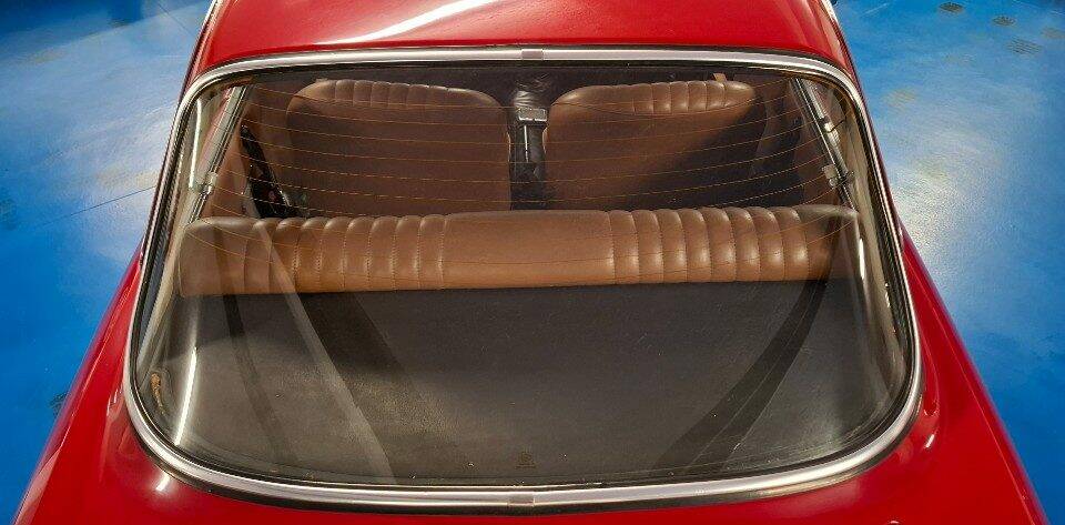 Bild 18/32 von Alfa Romeo Giulia GT 1300 Junior (1974)