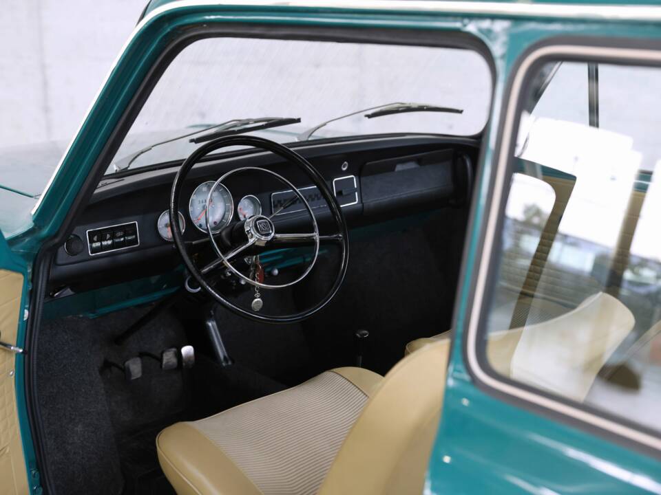 Bild 11/38 von NSU Prinz 4 L (1971)