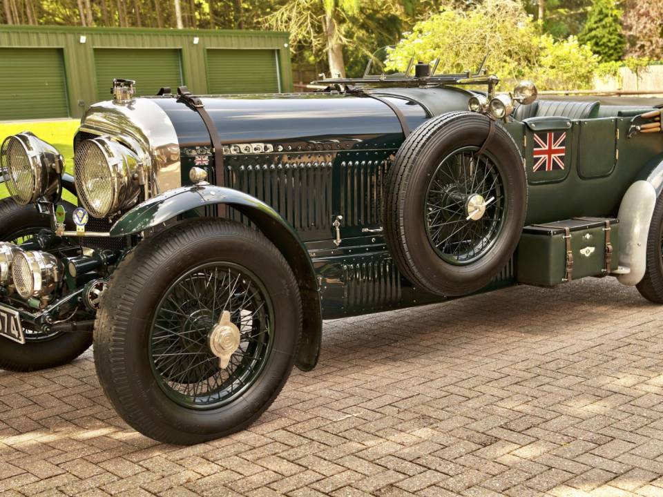 Immagine 5/50 di Bentley 6 1&#x2F;2 Litre Petersen Special (1935)