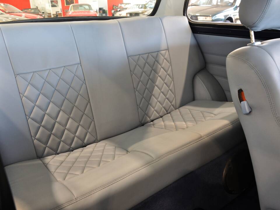Bild 17/20 von Innocenti Mini Cooper 1300 (1975)