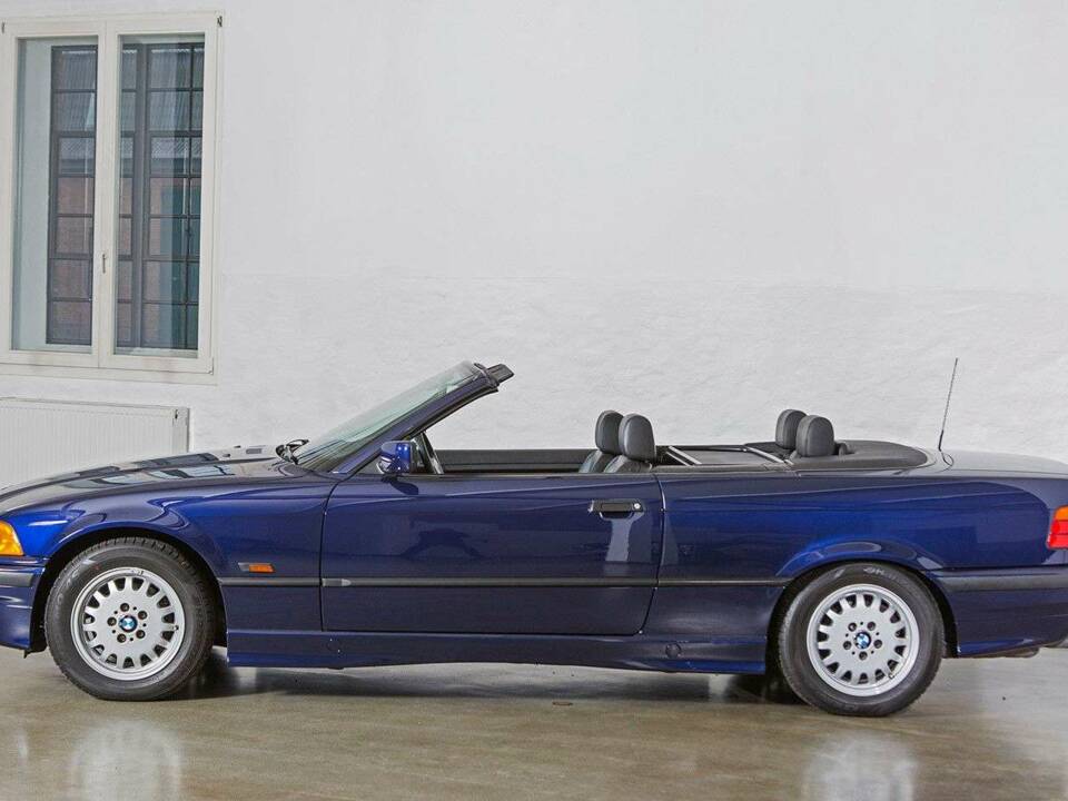 Imagen 2/20 de BMW 328i (1995)