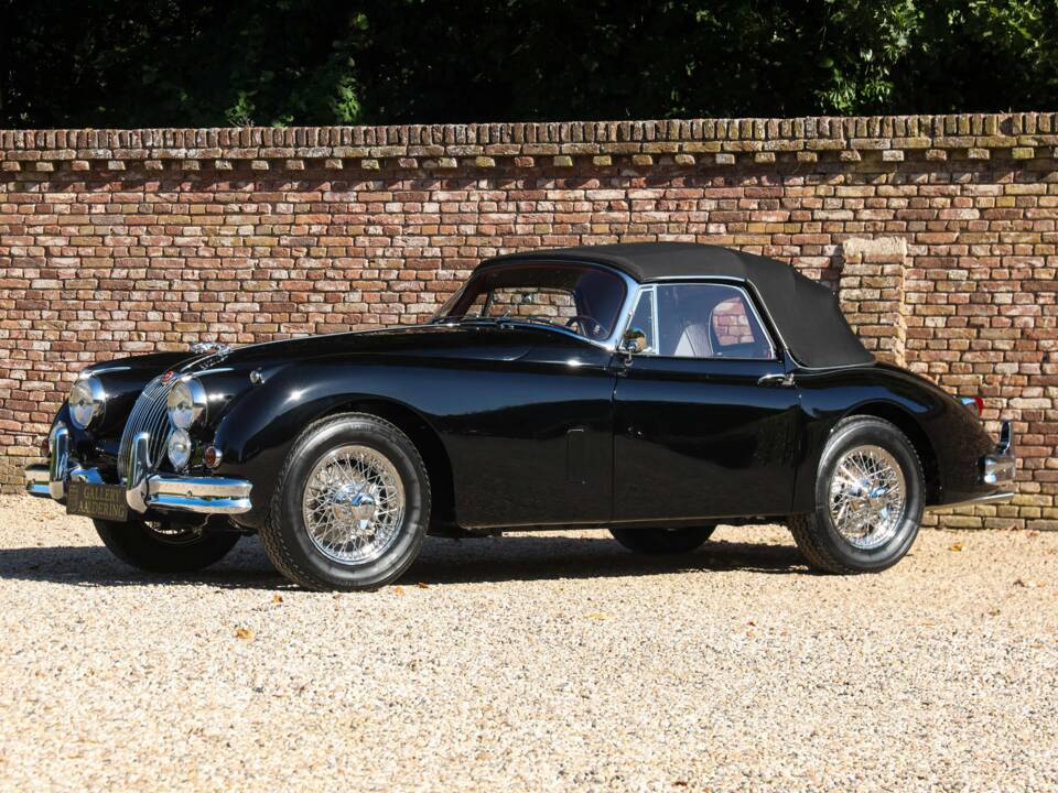 Image 12/50 of Jaguar XK 150 3.4 S DHC (1958)
