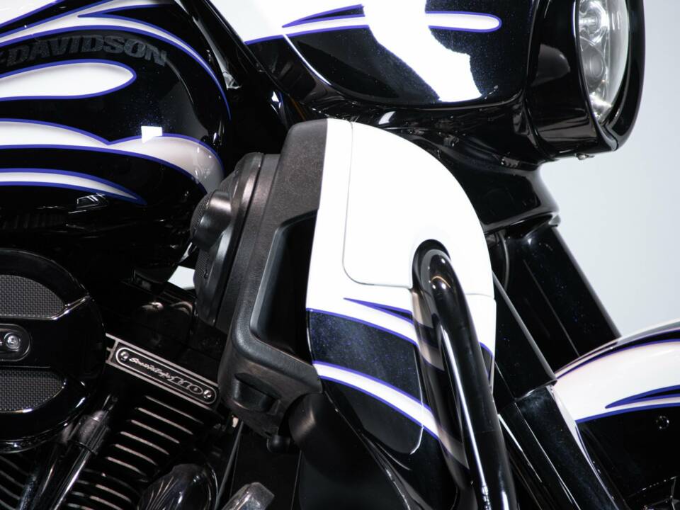 Bild 44/50 von Harley-Davidson DUMMY (2015)