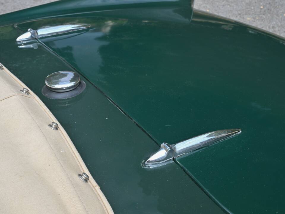 Afbeelding 50/50 van Daimler SP 250 (1963)