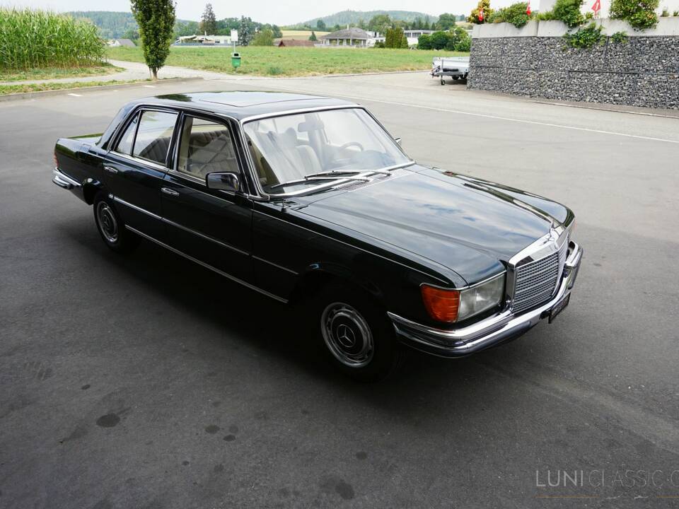 Bild 10/71 von Mercedes-Benz 280 S (1973)