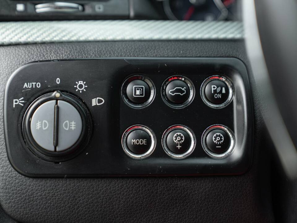 Bild 34/50 von Maserati GranTurismo 4.2 (2008)