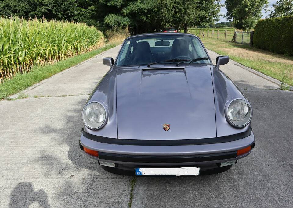 Bild 3/8 von Porsche 911 Carrera 3.2 (1989)