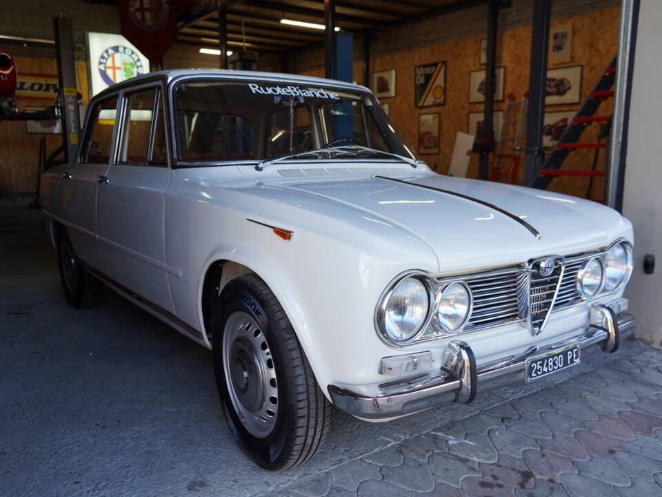 Image 1/40 of Alfa Romeo Giulia 1600 TI (1967)