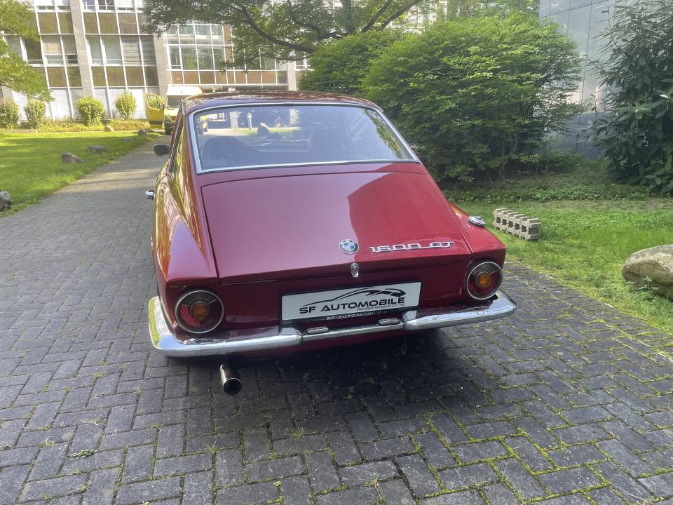 Bild 23/36 von BMW 1600 GT (1968)