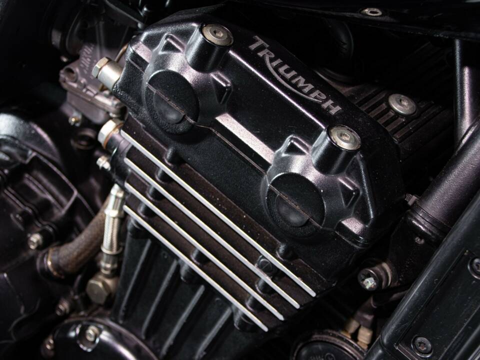 Imagen 35/50 de Triumph DUMMY (1995)