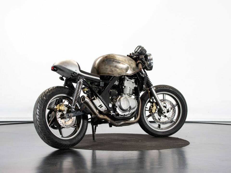 Image 4/48 of Honda CB 500E (1999)