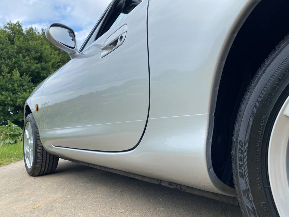 Afbeelding 39/63 van Mazda MX-5 1.6 (2004)