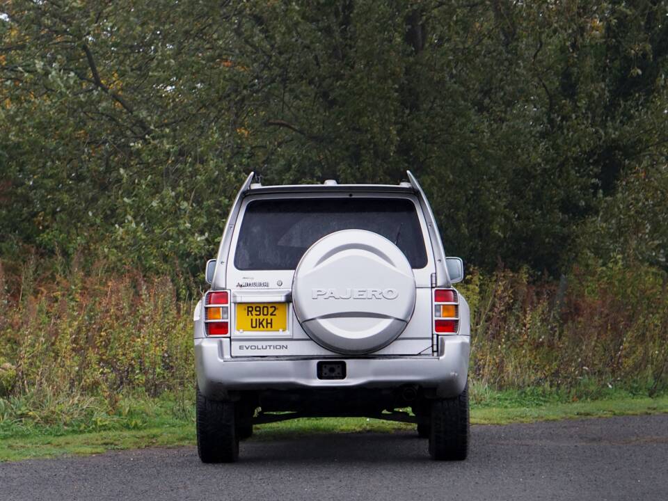 Bild 11/50 von Mitsubishi Pajero Evolution (1997)
